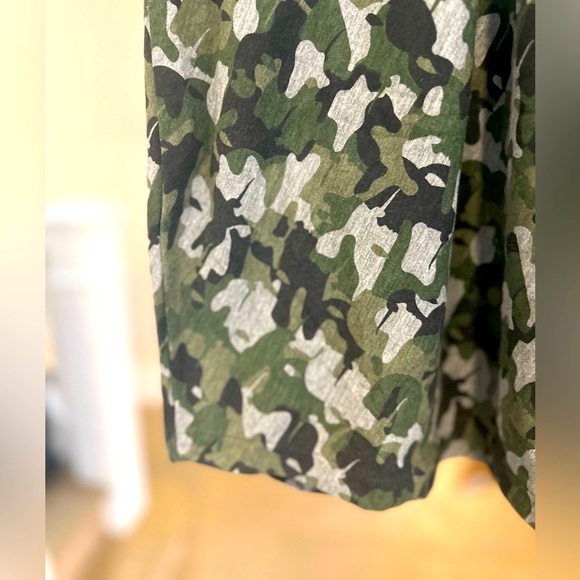 Karl by Karl Lagerfeld Green Camoflage Twist Front Mini Dress - Size M - Picture 6 of 10